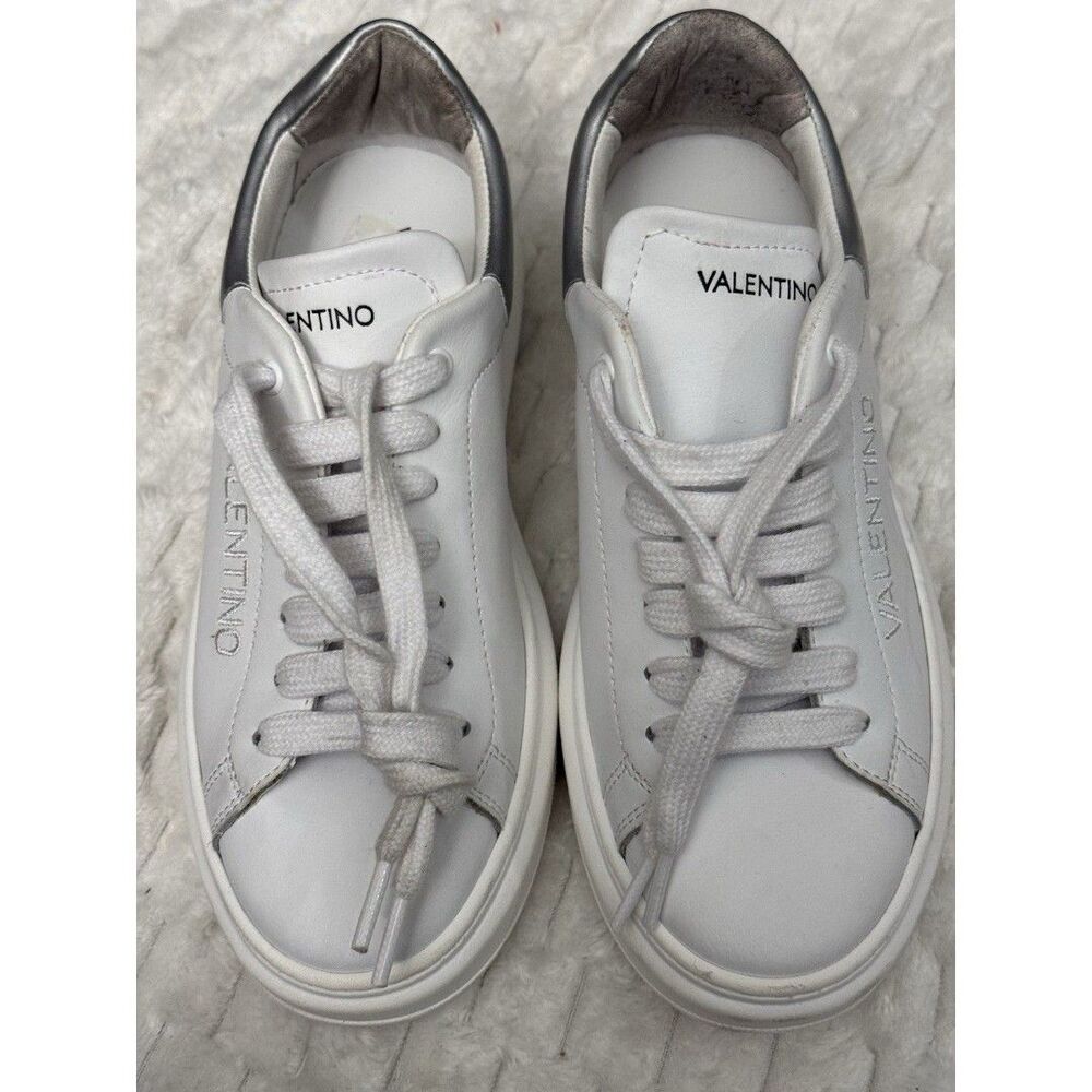 VALENTINO BY MARIO VALENTINO Fresia Leather Sneaker In White Size:9US